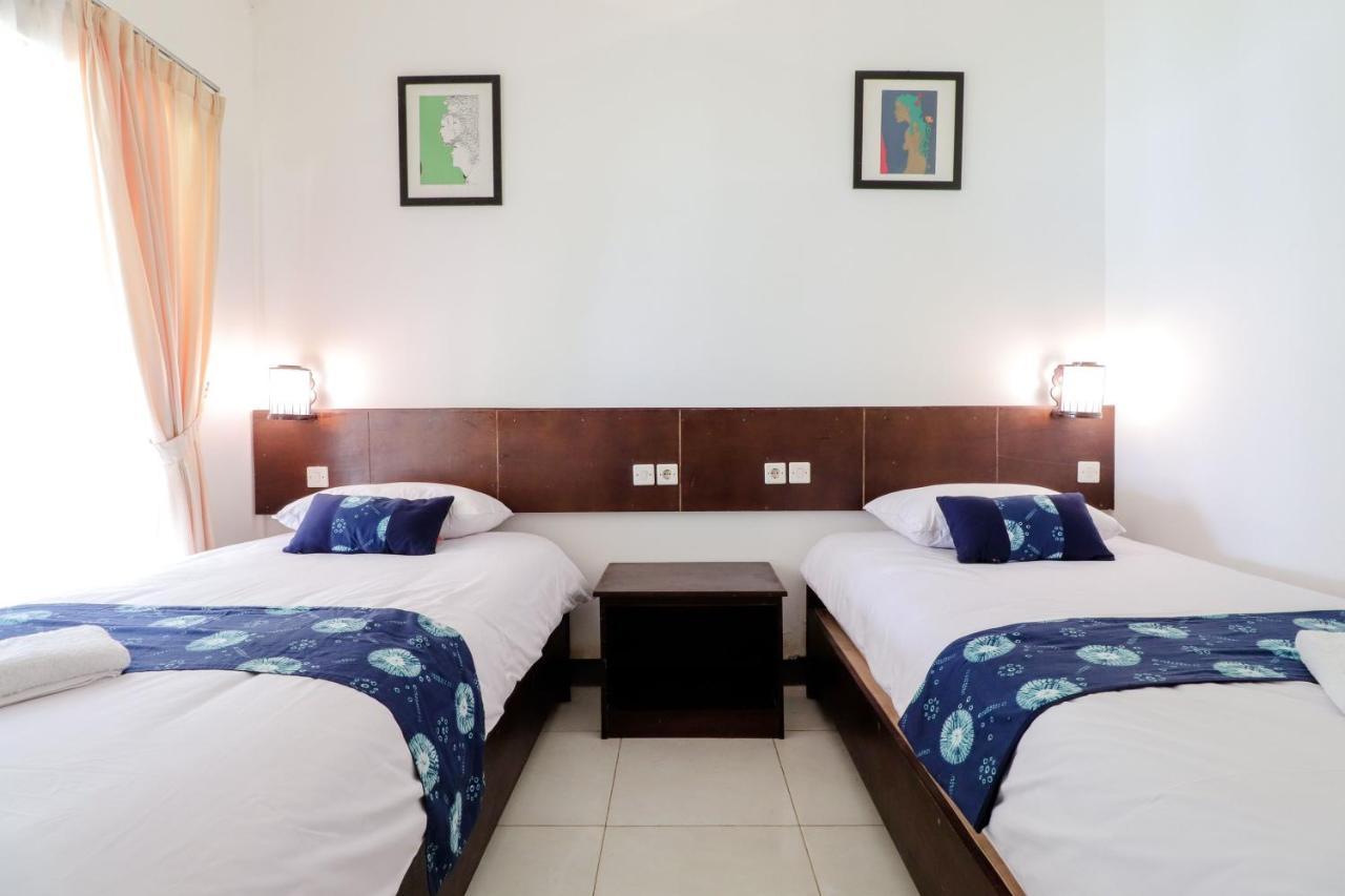 Balkondes Kenalan Hotel Magelang Luaran gambar